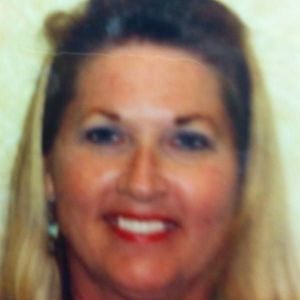 Meet your Posher, Gloria